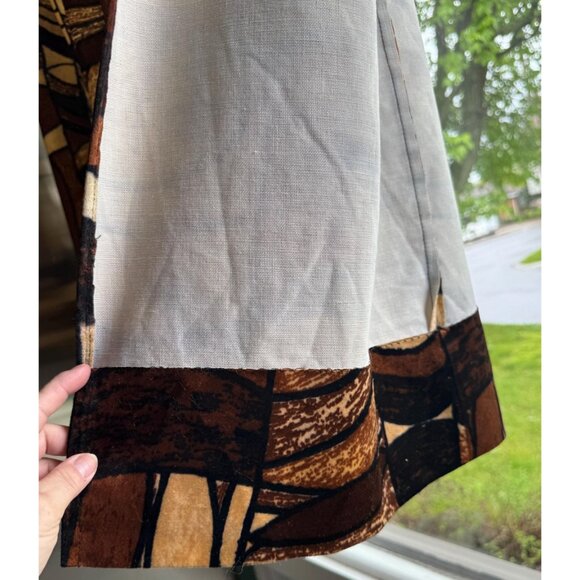 Vintage 70s pleated curtains, brown, rust, tan abstract pattern, velvet, pair - Picture 4 of 10